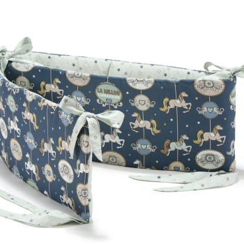 La Millou Luna Park at Night Πάντα Βαμβακερό Προστατευτικό Κούνιας Διπλής Όψης La Millou Luna Park at Night Πάντα Βαμβακερό Προστατευτικό Κούνιας Διπλής Όψης