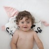 La Millou Βρεφικό μαξιλάρι Velvet Sleepy Pig Moonlight Swan Powder Pink