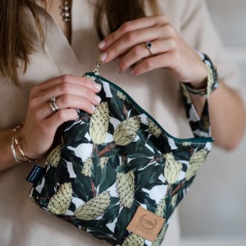 La Millou Waterproof Travel Bag Milano Magnolies La Millou Waterproof Travel Bag Milano Magnolies