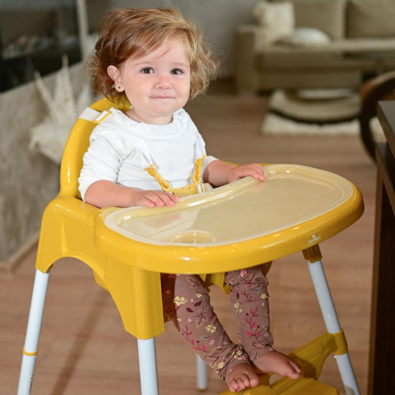 Καρεκλάκι ταΐσματος μωρού