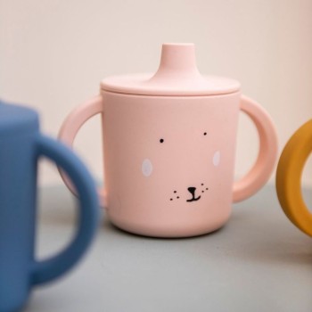 Trixie Ποτηράκι Σιλικόνης με Λαβές Sippy Cup Mrs. Rabbit 207ml Trixie Ποτηράκι Σιλικόνης με Λαβές Sippy Cup Mrs. Rabbit 207ml