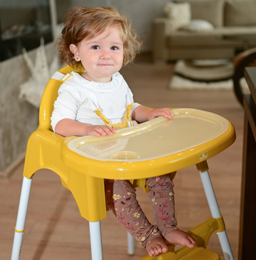 Καρεκλάκι ταΐσματος μωρού